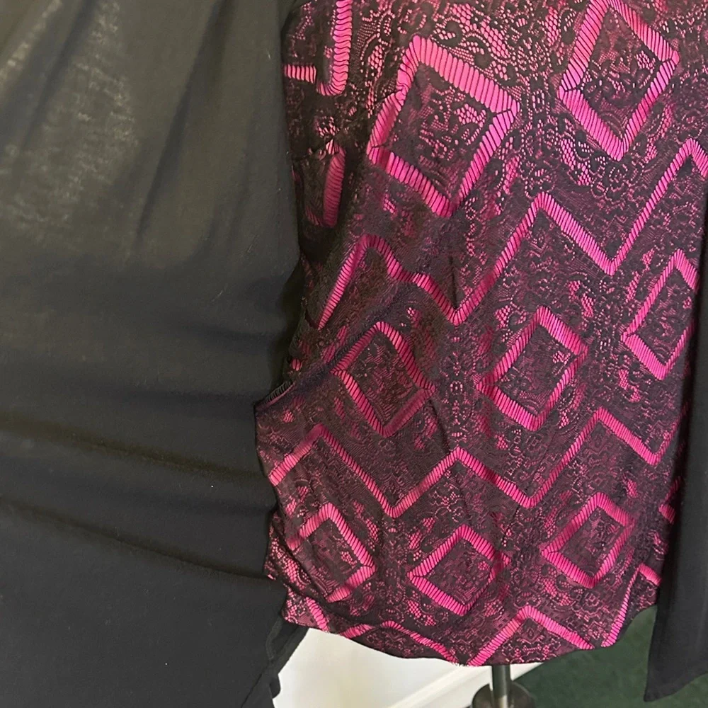 AB Studio Black Open-Front Cardigan with Pink Geometric Shell